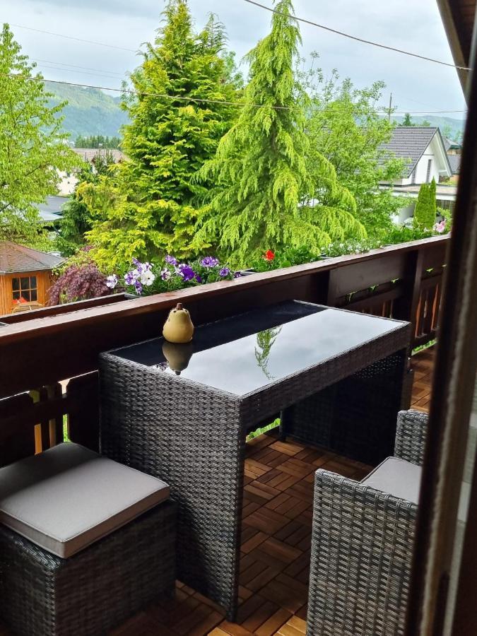 Haus Flora - Ferienwohnung 보덴스도르프 외부 사진